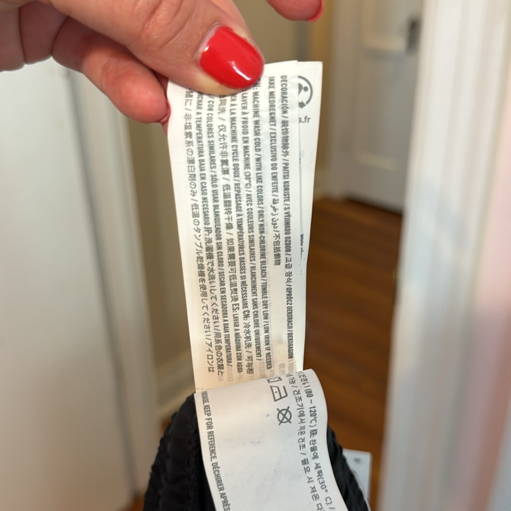 NWT Gilly Hicks Black Pants - Picture 6 of 6